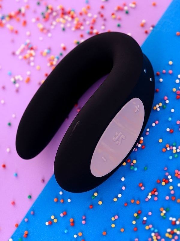 Satisfyer Double Joy Telefon Kontrollü Giyilebilir Vibratör